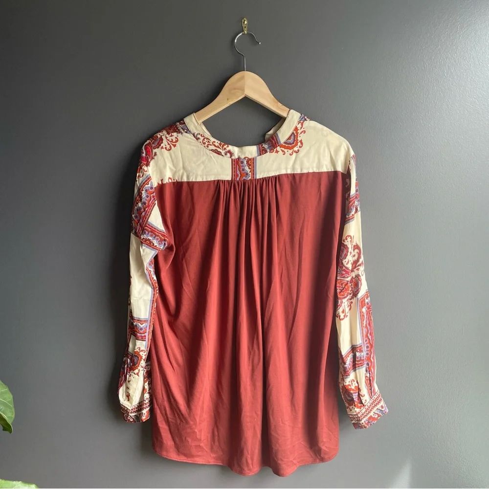 TINY bohemian boho Women blouse with V Neck - Picture 4 of 6